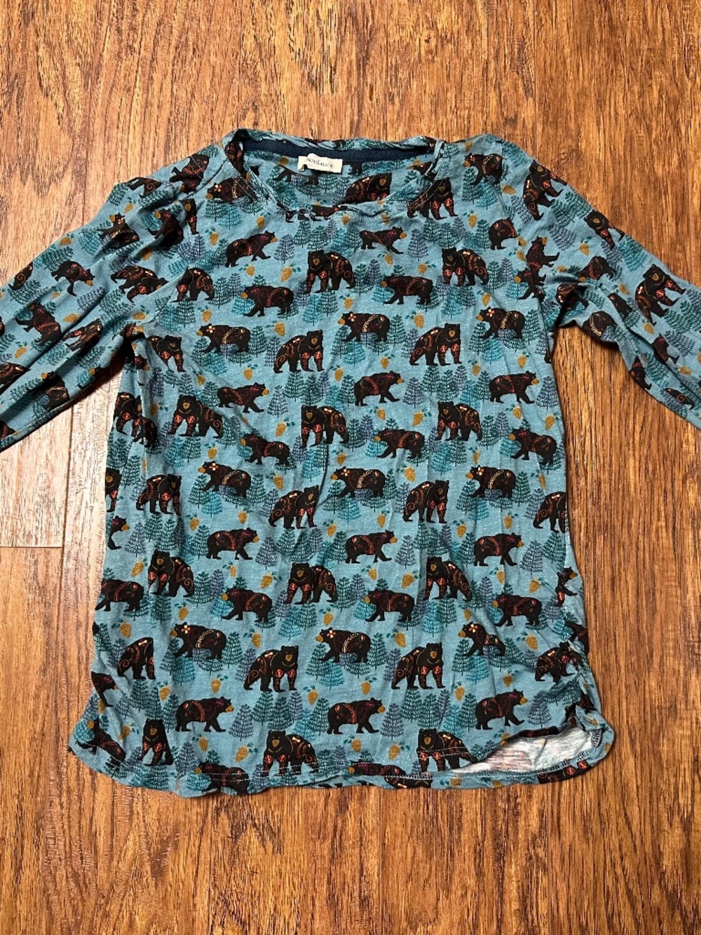 Sundance Women's Long Sleeve Cotton Shirt Black Bear & Trees Teal Size Medium